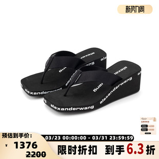 银泰百货 女士字母印花坡跟人字拖鞋 301574 WANG ALEXANDER