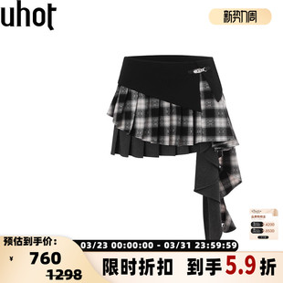 301590 女士黑白格不规则百褶半裙银泰百货精品 uhot 诱货新款
