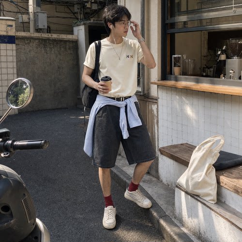 小狐狸绣标纯棉圆领短袖T恤