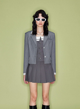 SHRO ENRO runway like breathe系列条纹拼接短款西装 301469