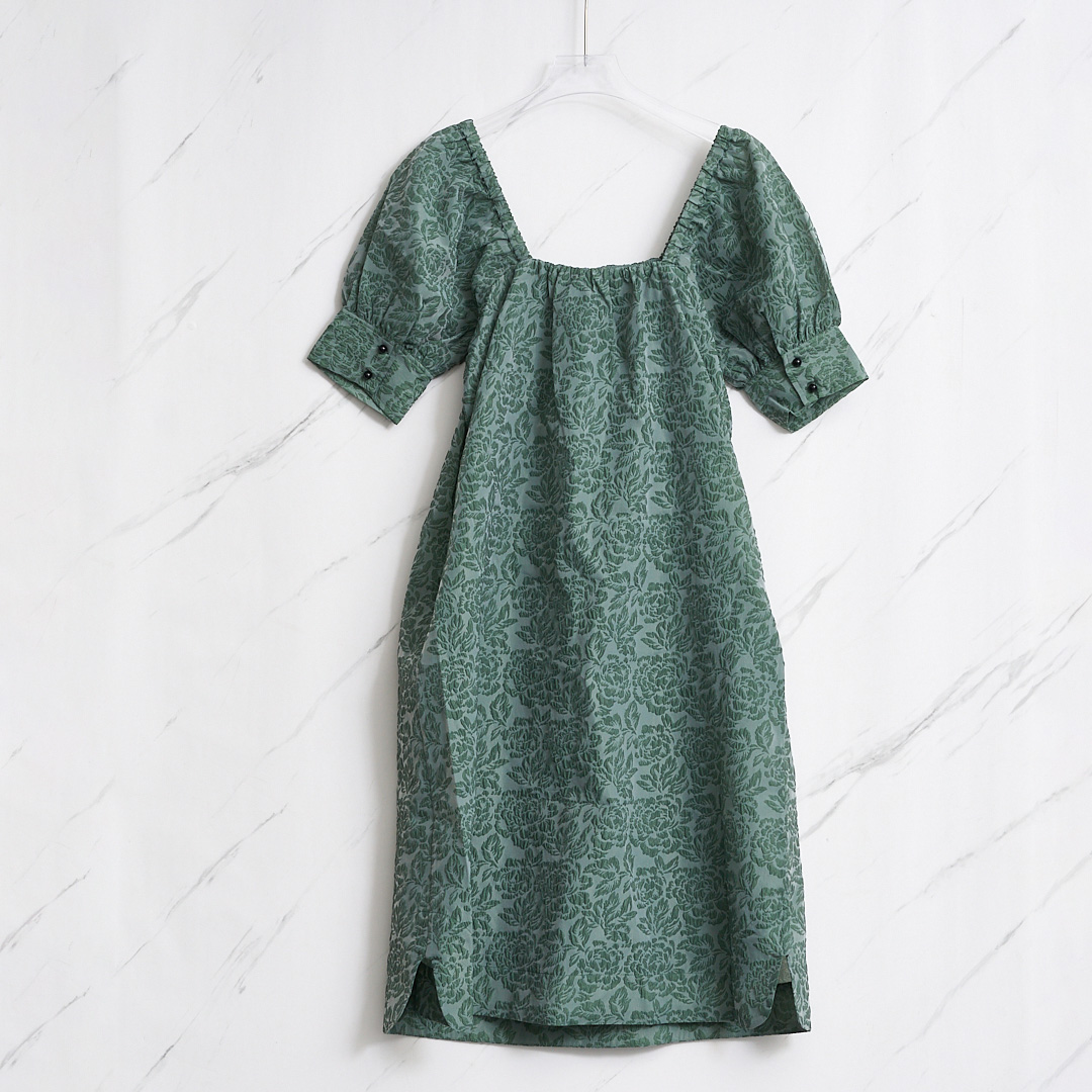 GANNI 夏季女士法式小众泡泡袖方领连衣裙银泰百货精品 301596