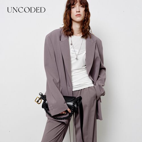 UNCODED 秋冬新款女士通勤休闲西装上衣银泰百货 301590