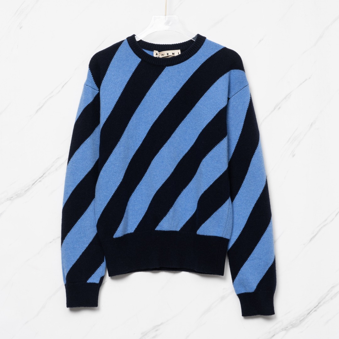 ɫ 44 Marni ﶬʿԲʱгײɫ̩֯ٻ 301596