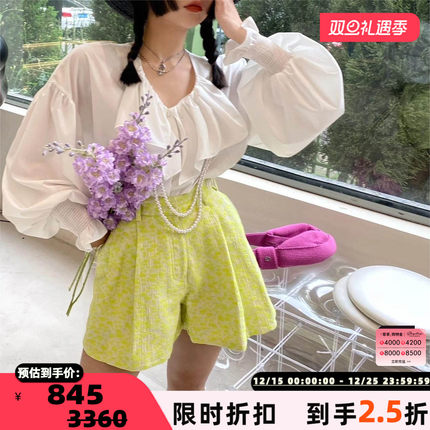 pushBUTTON 春夏款女士绣花西装短裤