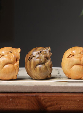 绿檀木 柏木黄金檀雕刻野猪款摆件文玩木制品摆饰规格5.4×4.5×4