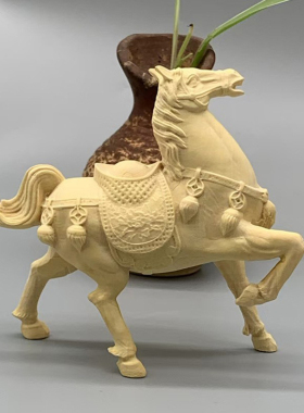 大叶黄杨木雕刻马上有钱款摆件摆饰木质文玩装饰品规格90×90×30