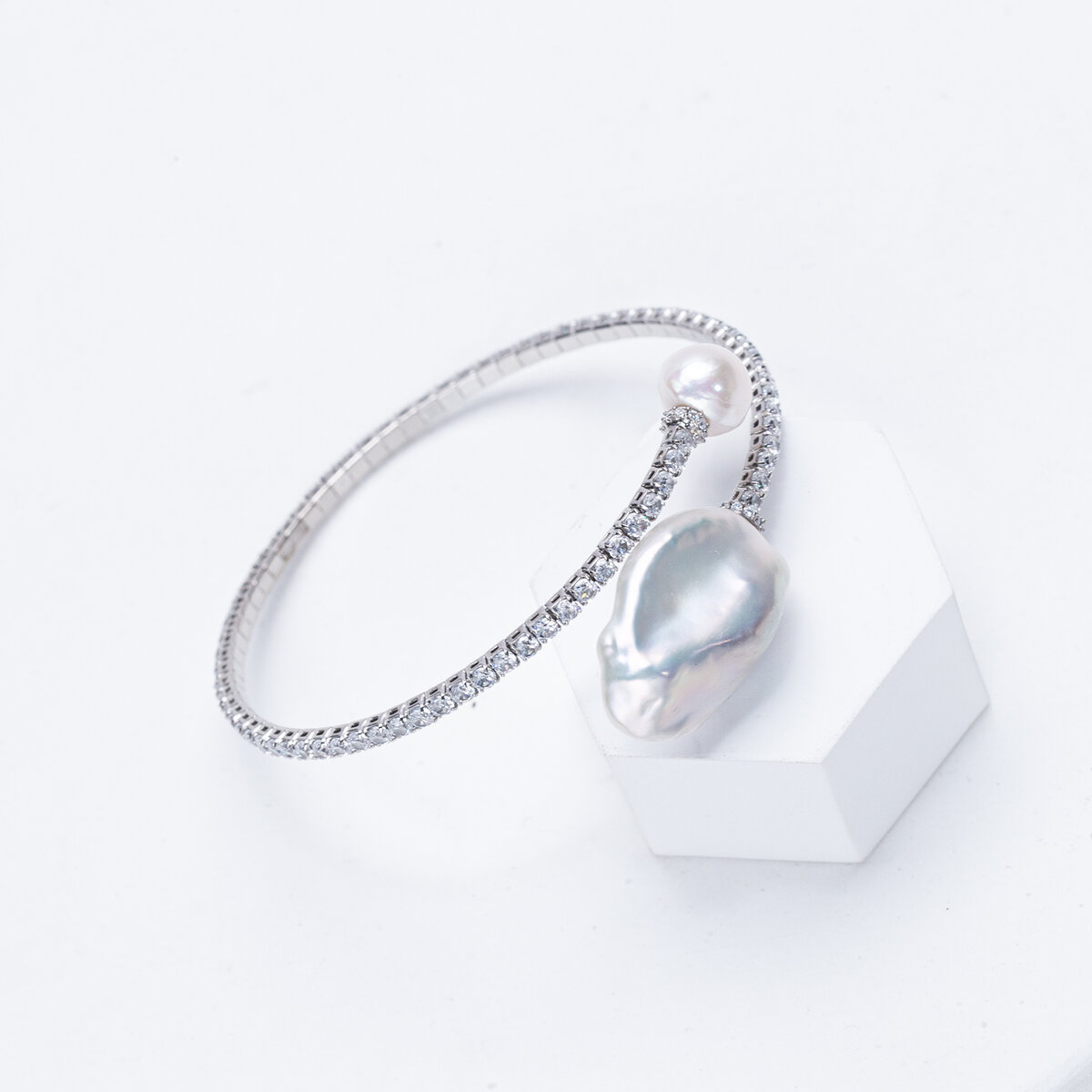 【银块】冰川蓝系列天然淡水巴洛克冷光手镯S925银