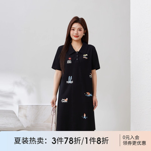 采多宝大码 连衣裙 女装 卡通印花POLO领针织黑色长裙胖mm简单大方