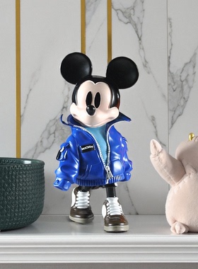 树脂长袖大衣卡通米奇雕塑摆件