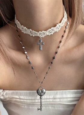 甜酷白色蕾丝十字架项链choker叠戴爱心钥匙项链女小众设计感饰品
