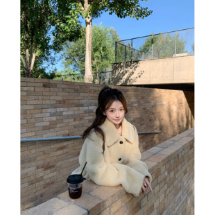 皮毛一体外搭 奶黄羊羔毛翻领外套女秋冬2025新款 BBen 落日余晖