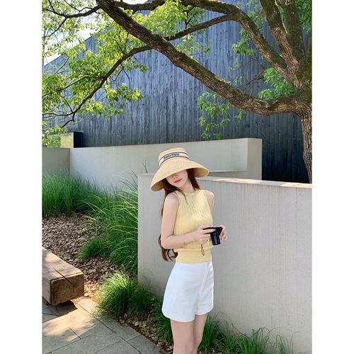 BBen 白色麻料短裤女2025新款夏季薄款高腰显瘦小个子阔腿五分裤