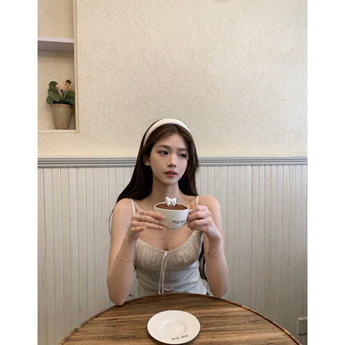 BBen 甜系蝴蝶结可爱白色内搭吊带背心女2026夏季新款法式小上衣