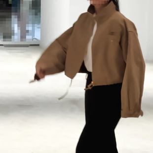 贾明星玲同款韩版卡其色立领宽松休闲抽绳拉链短款外套夹克上衣女