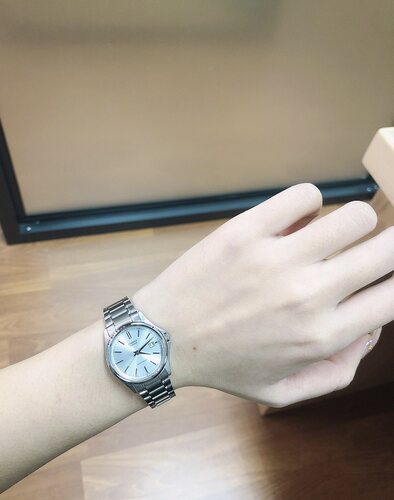 学生防水手表卡西欧复古