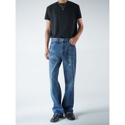 SEE ALSO『25蓝牛王2010M』新贵复古极简直筒微廓洗水磨破牛仔裤