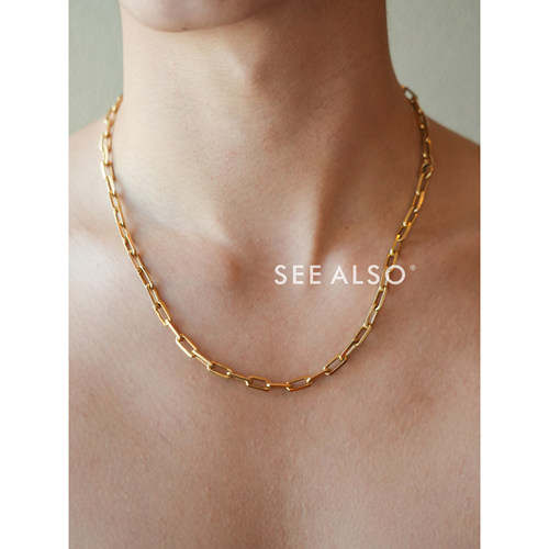 SEE ALSO『时装周秀场大上新』老钱风精致镂空设计新贵项链