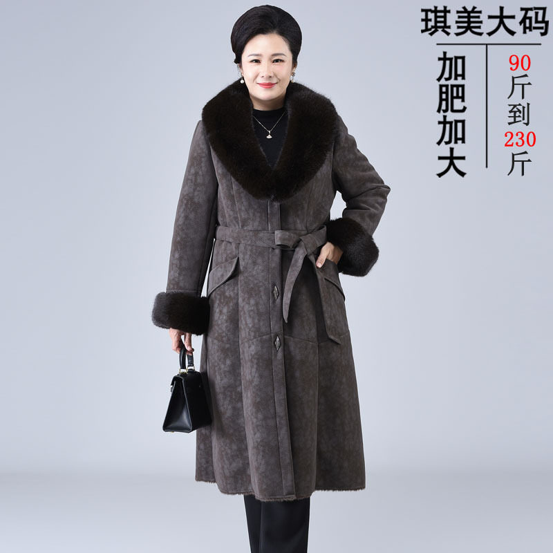 200斤胖妈妈冬装长款皮毛一体外套加肥加大码中老年女装毛领大衣
