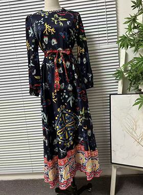1217-25异域风印花连衣裙女复古气质高级感长袖收腰A字长裙度假风