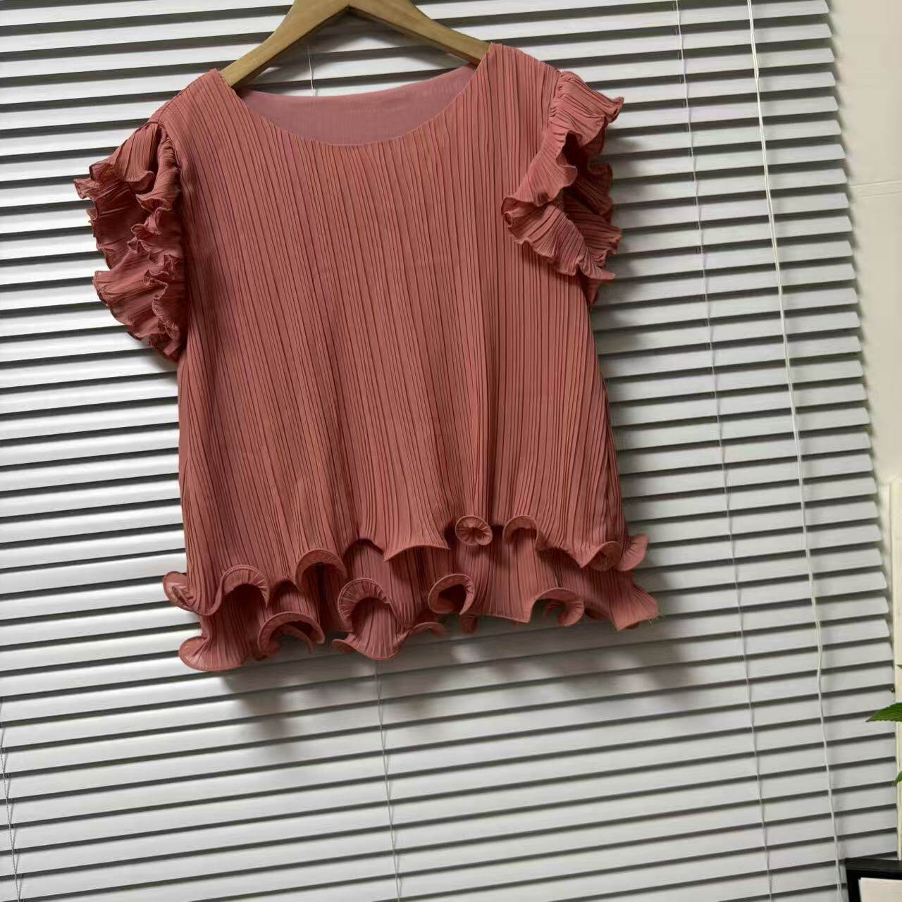 0325-1法式温柔风荷叶边褶皱衬衫女夏季设计感小清新上衣万能穿搭