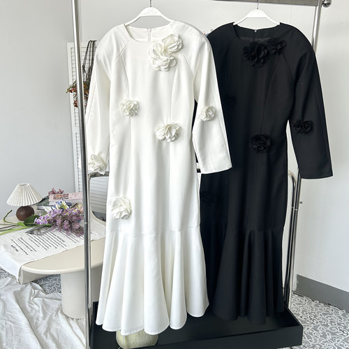 MONA 黑白色优雅气质宴会 花朵设计长袖连衣裙内搭小个子 新款