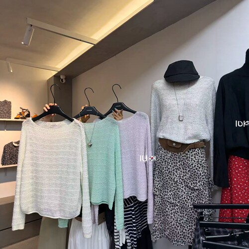 IU ROOM 韩系微透针织衫温柔气质慵慵懒风防晒宽松纯色罩衫3970