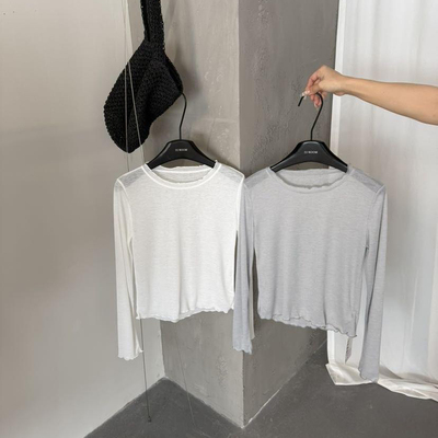 IU ROOM-26年早春简约纯色圆领修身长袖T恤5538