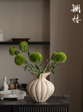 景德镇新中国风陶瓷花瓶白色高端饰品餐桌家居覆古艺术花容器伊丽