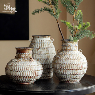 中古侘寂风陶瓷花瓶摆件复古民宿装饰红豆杉插花器景德镇台面陶瓷