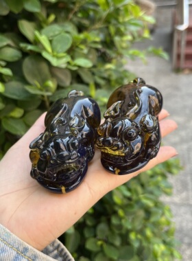 变色蜜蜡琥珀貔貅小摆件 蓝珀招财进宝神兽手把件文玩男士挂件