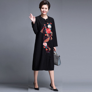 肥婆200斤加肥加大码胖妈妈长裙女士连衣裙40-50岁中老年女装春秋