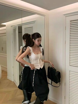 现bubble韩代virkin韩国2026夏季纯色飞飞花袖侧绑带衬衫实体秒发