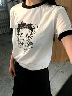 现bubble韩代we 美式 甜妹B备 手绘风贝蒂头像T恤实体秒发 are