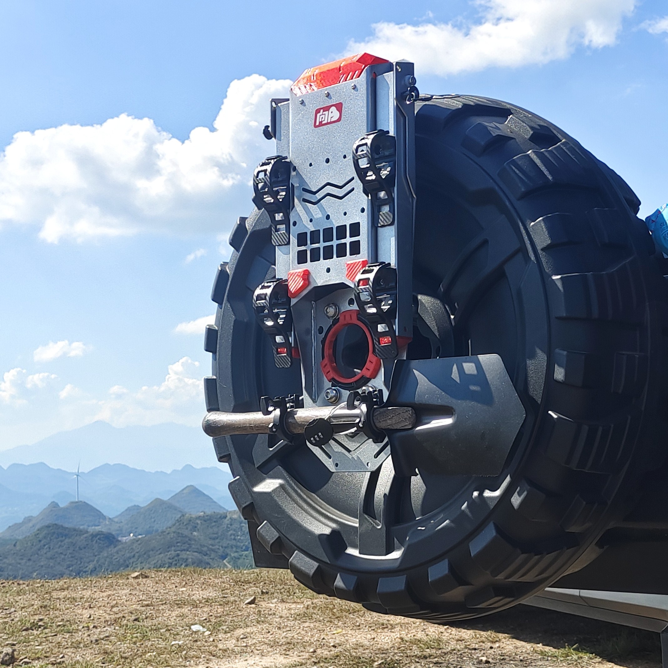 车尾车顶拓展工兵铲夹带锁支架,五金/工具,其它夹持类工具,淘宝优惠券,粉丝福利购,淘宝优惠卷