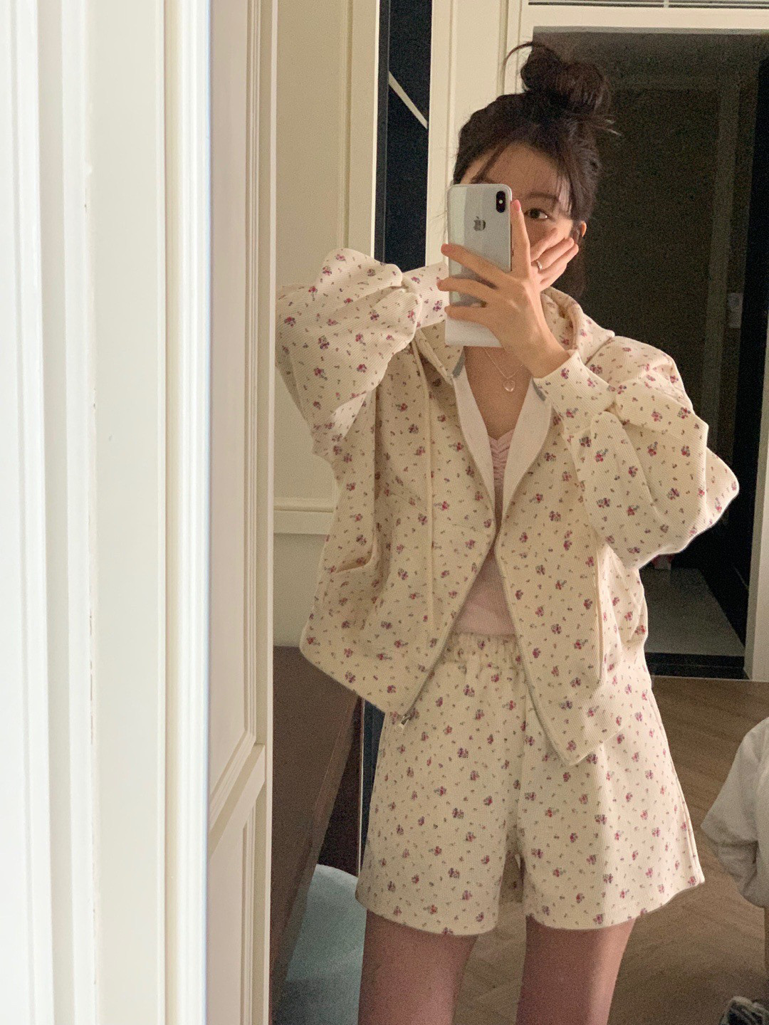 韩国2025春夏新款复古减龄碎花连帽长袖卫衣外套+高腰短裤