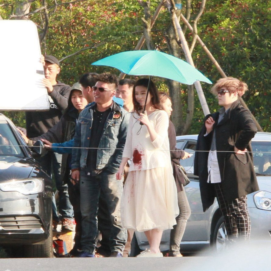 刘亦菲同款网纱吊带连衣裙