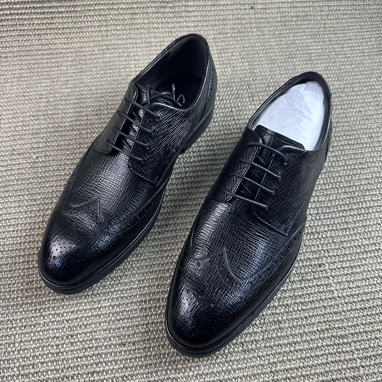 男士头层牛皮象皮纹布洛克雕花xl材质轻质底加州工艺商务正装男鞋