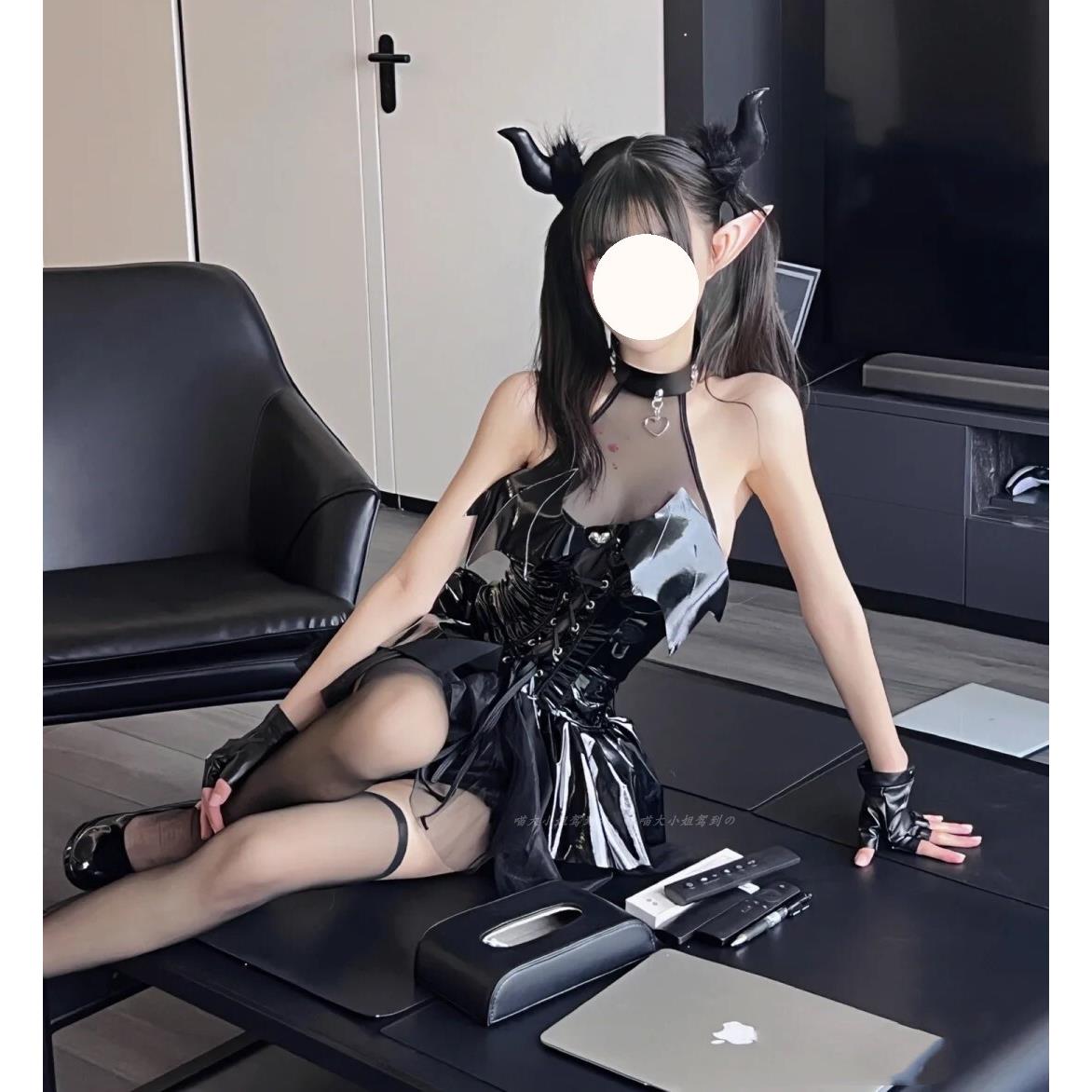 小恶魔漆皮连衣裙性感亮面pu蝙蝠绑带短裙cos制服套装情趣皮裙