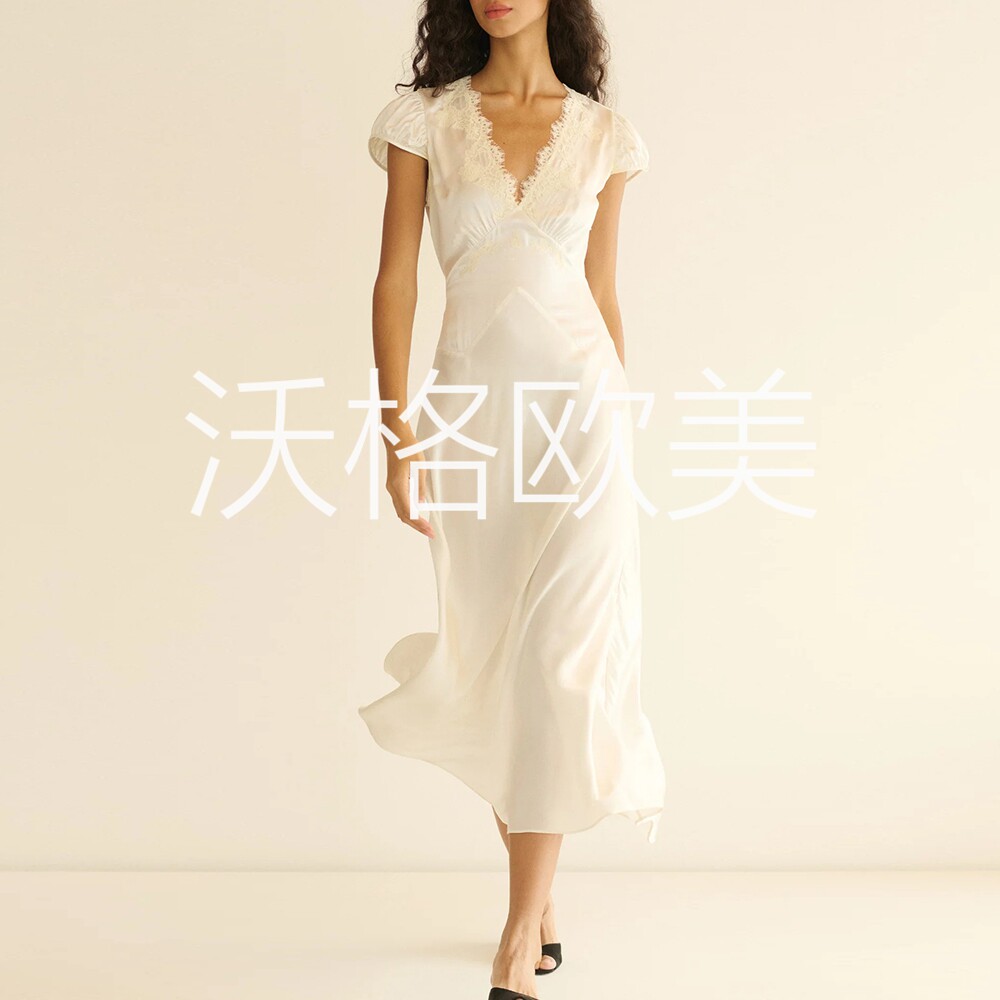 沃格DN春夏新款白色蕾丝拼接V领系带A字中长20姆米缎面真丝连衣裙