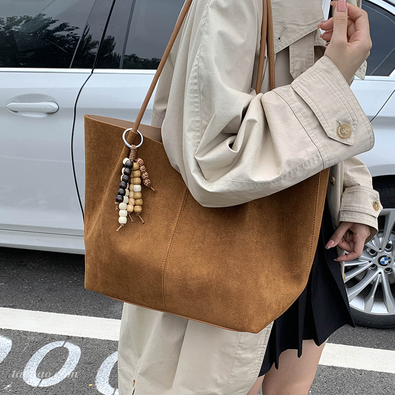 2025秋冬新款潮流时尚托特包