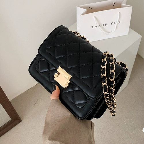 Цепь, летняя сумка через плечо, модная сумка на одно плечо, на цепочке, коллекция 2023