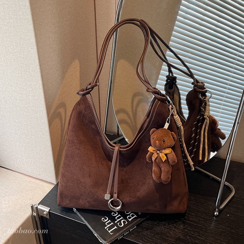 简约高级感麂皮绒托特包