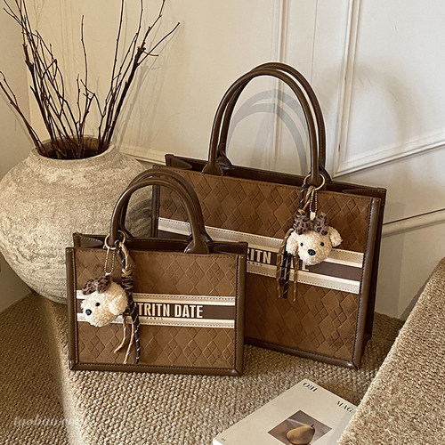 2025秋冬季新款潮流时尚小方包