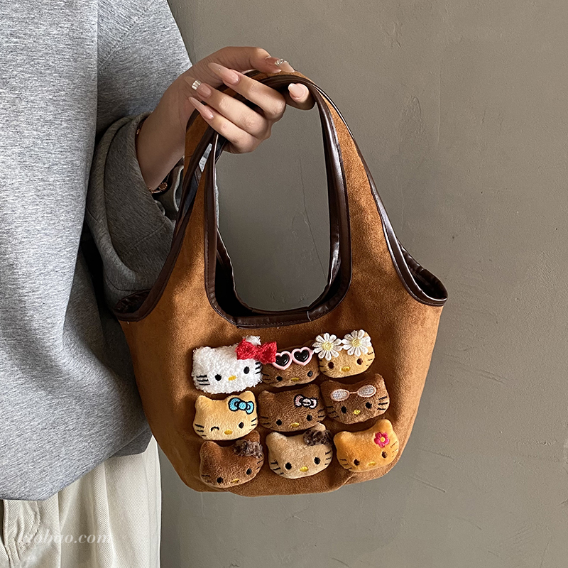 2025新款百搭可爱卡通水桶包