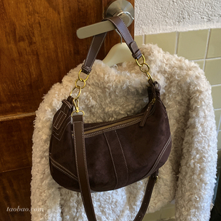 复古磨砂小众包包女2025新款时尚百搭斜挎包秋冬季超火外出小拎包