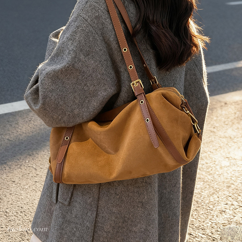 简约高级感麂皮绒托特包