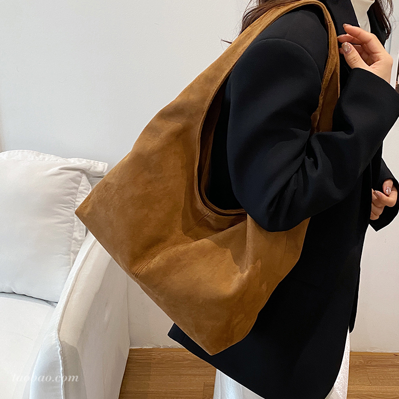 2025仿麂皮绒包休闲复古托特包