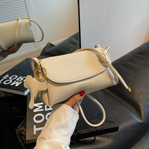 2026新款夏季斜挎小方包高级感