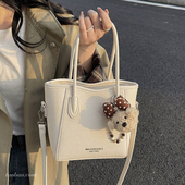 高级感洋气手提水桶包2026新款 潮时尚 百搭女斜挎包超火外出小拎包