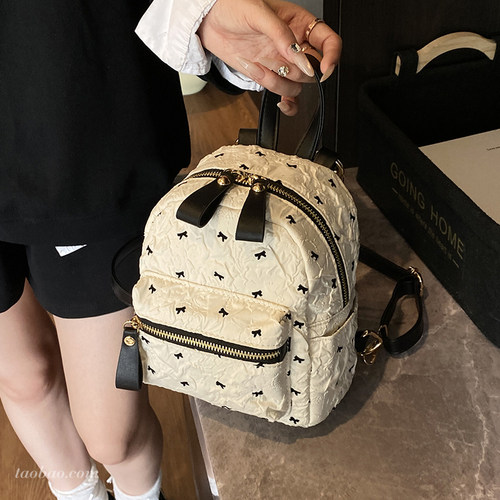 时尚百搭双肩包夏季新款